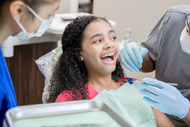 Best Urgent Tooth Repair  in Strasburg, OH